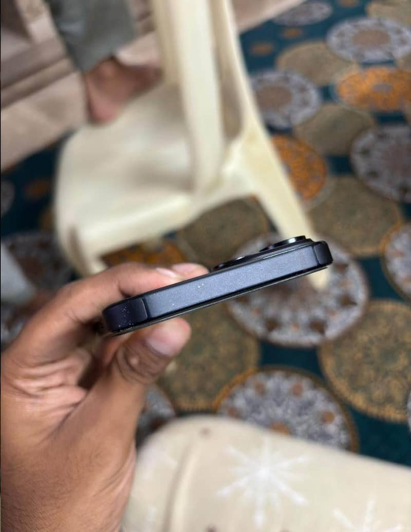 Iphone 15 4