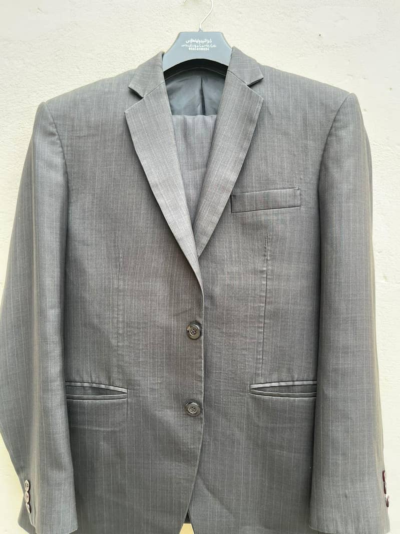2 Piece Suite 2