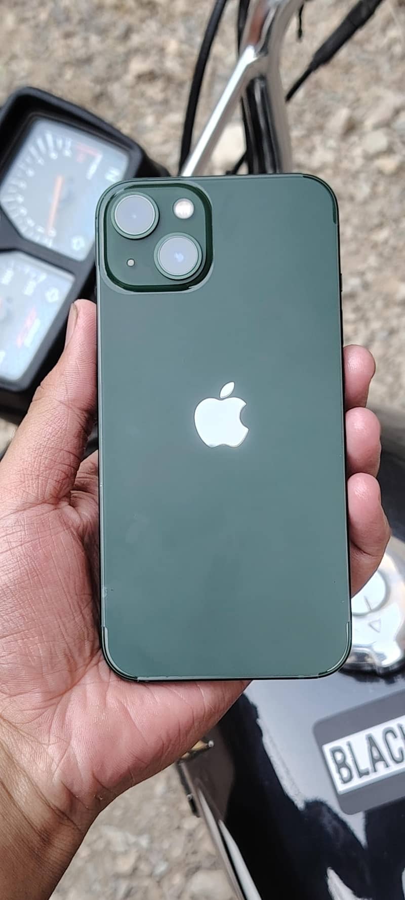 iphone 13 8