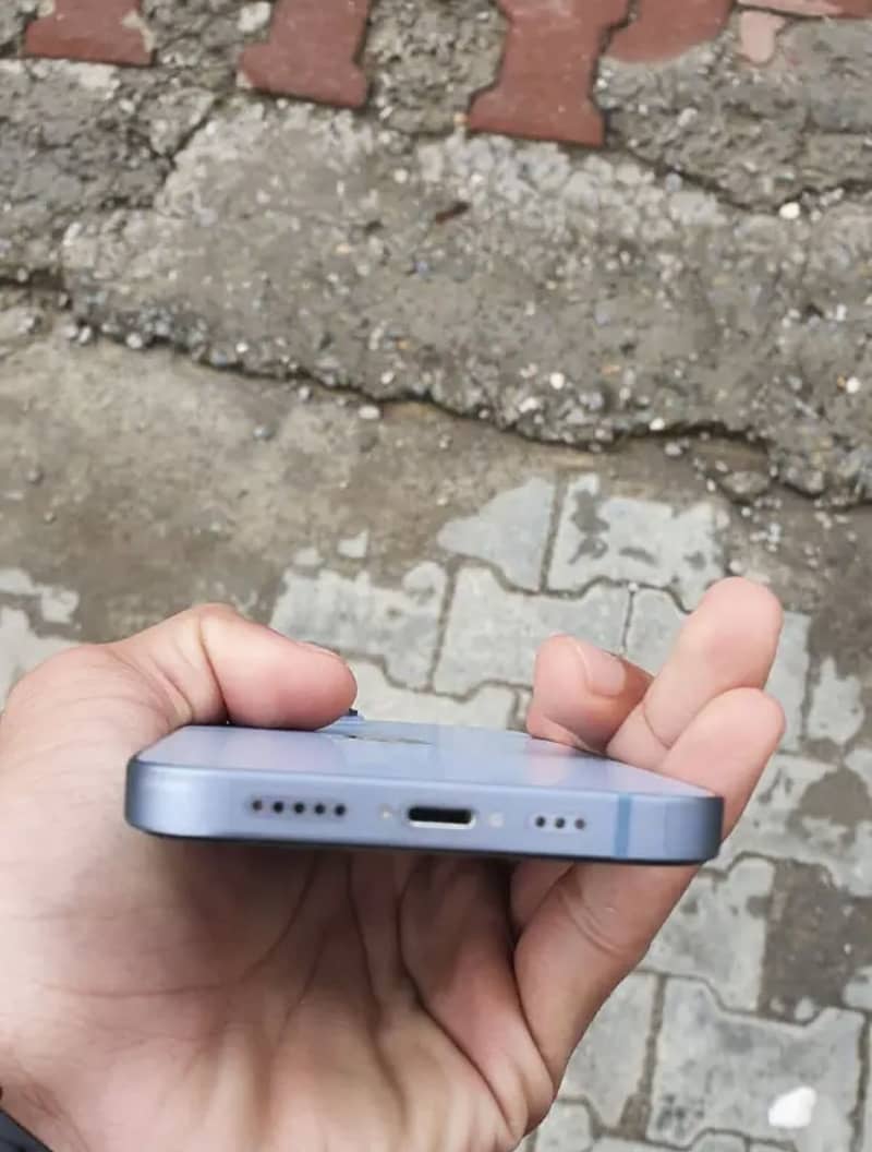 iPhone 14 Jv 2