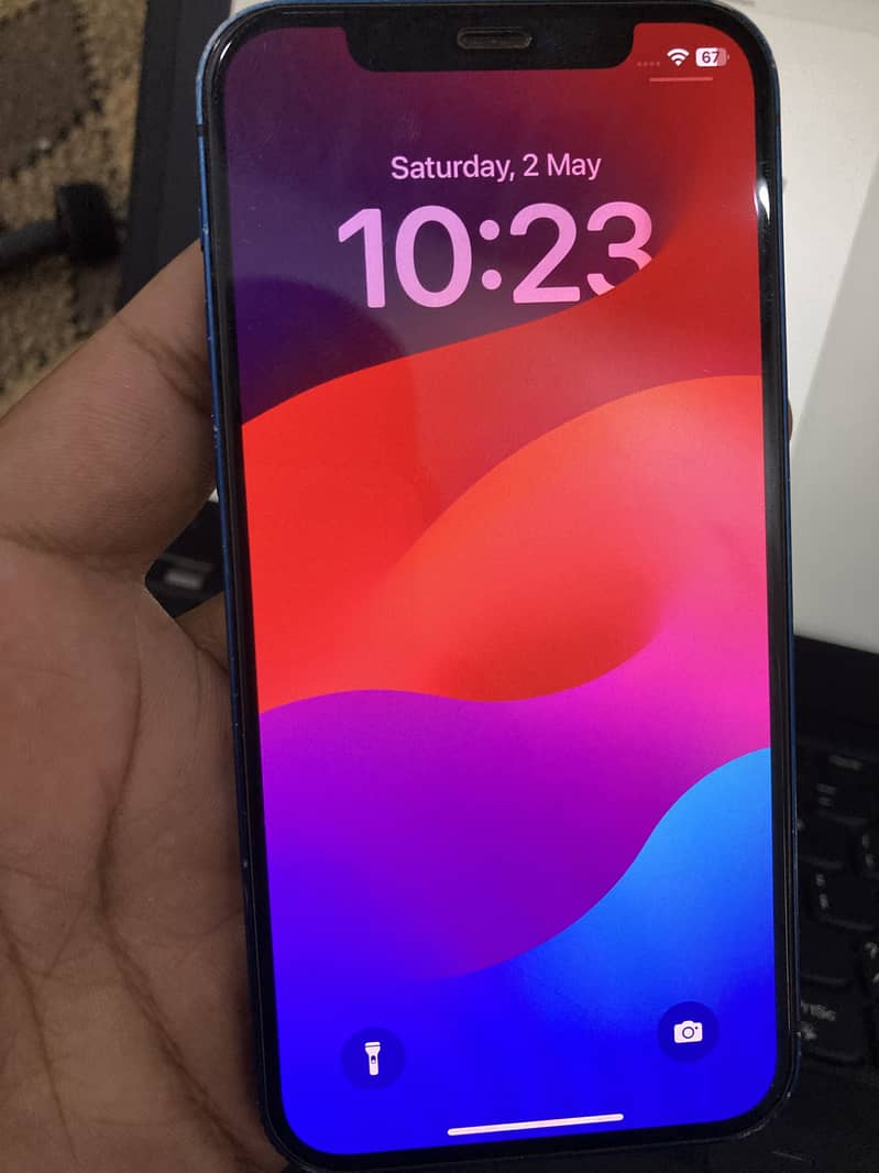 iPhone 12 0