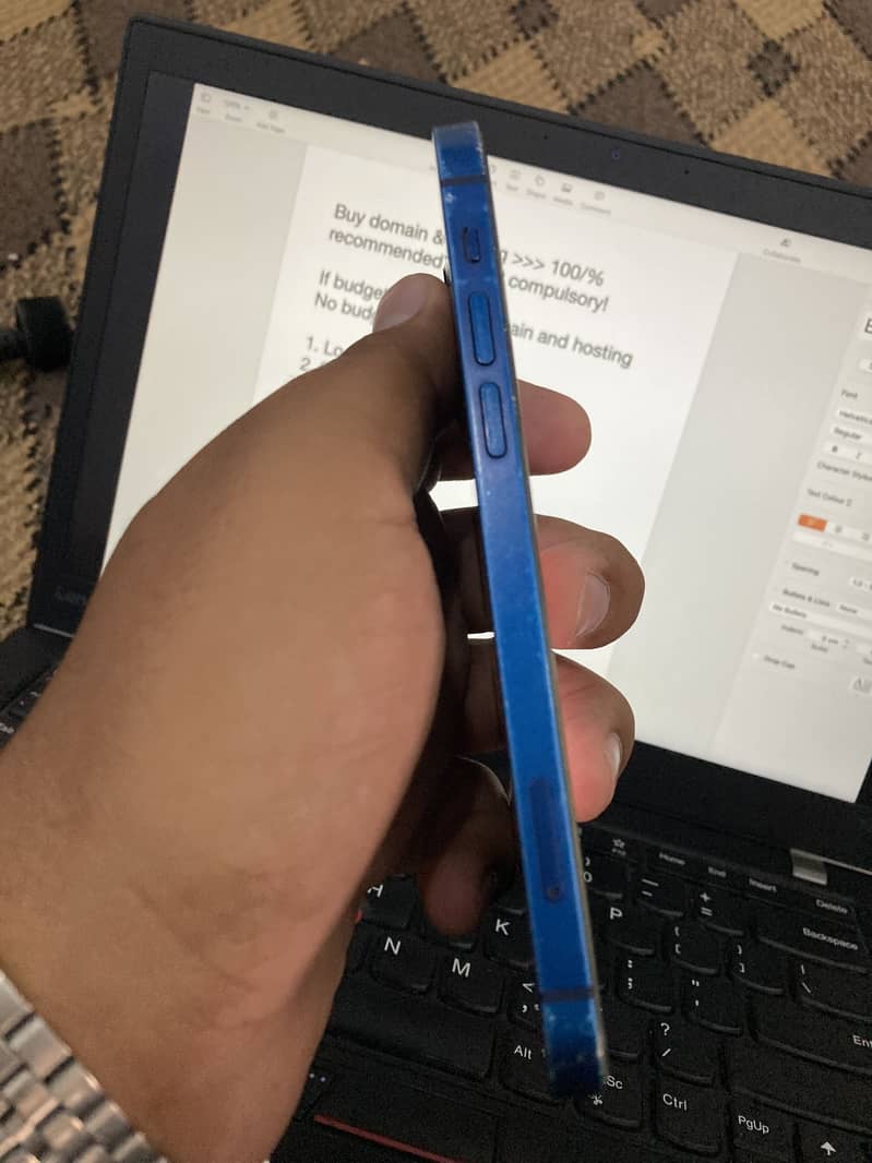 iPhone 12 5