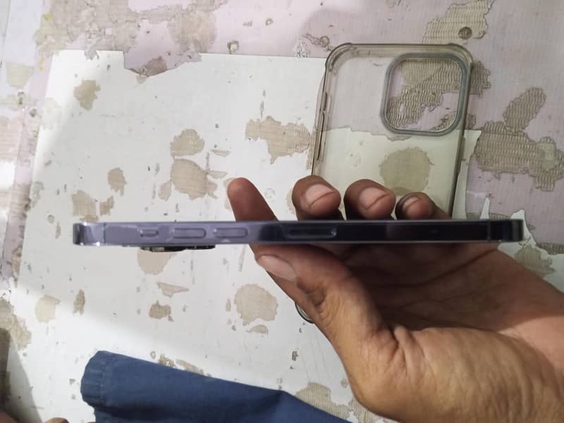 iphone 14 pro max 2