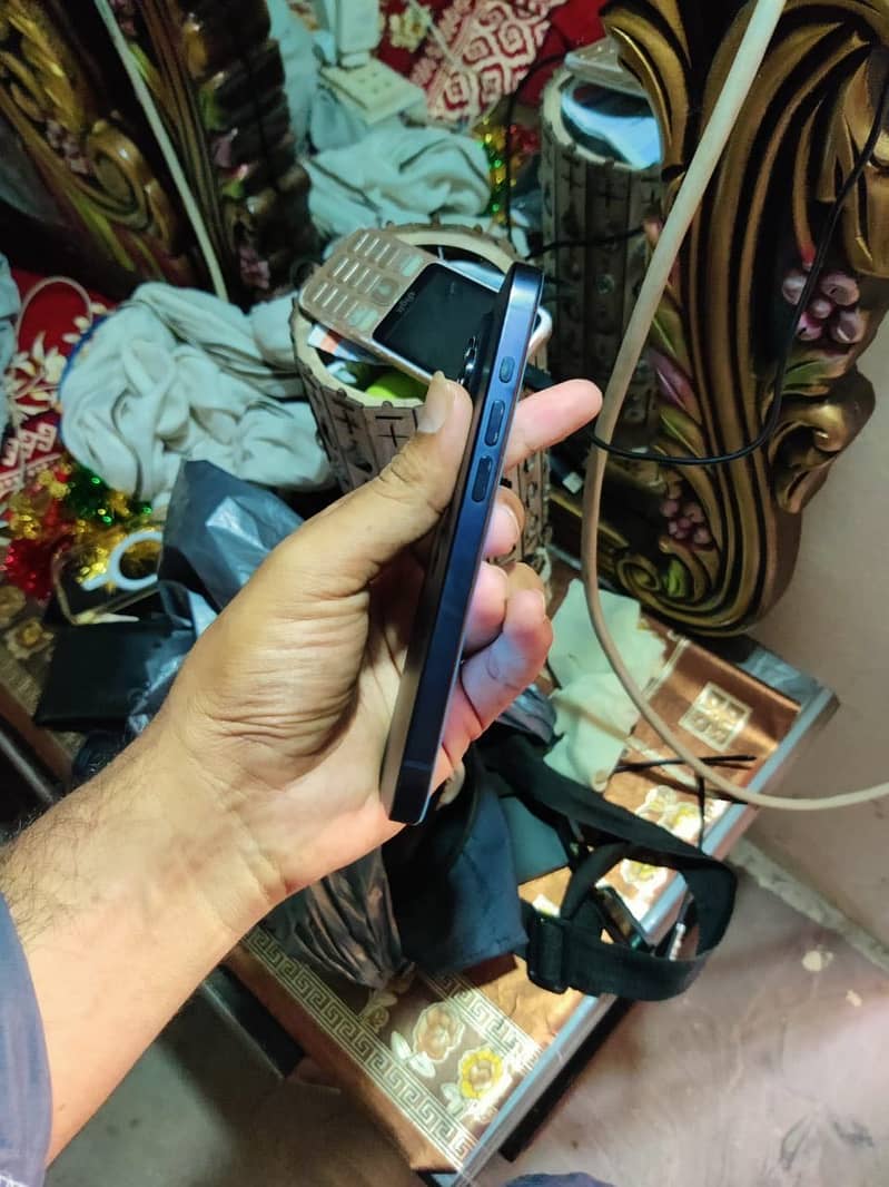 Iphone 15pro jv 3