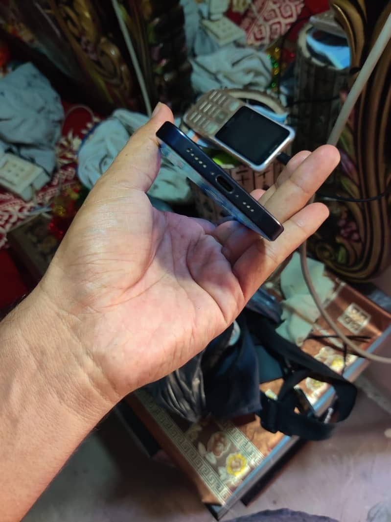 Iphone 15pro jv 7