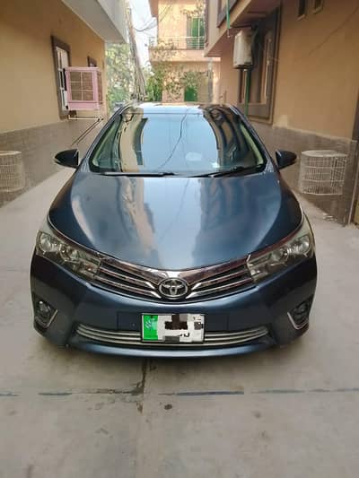 Toyota Corolla altis grandee model 2015