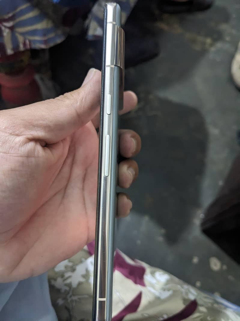 Google pixel 7pro 1