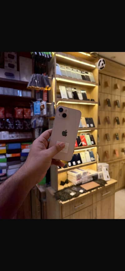 iPhone 13