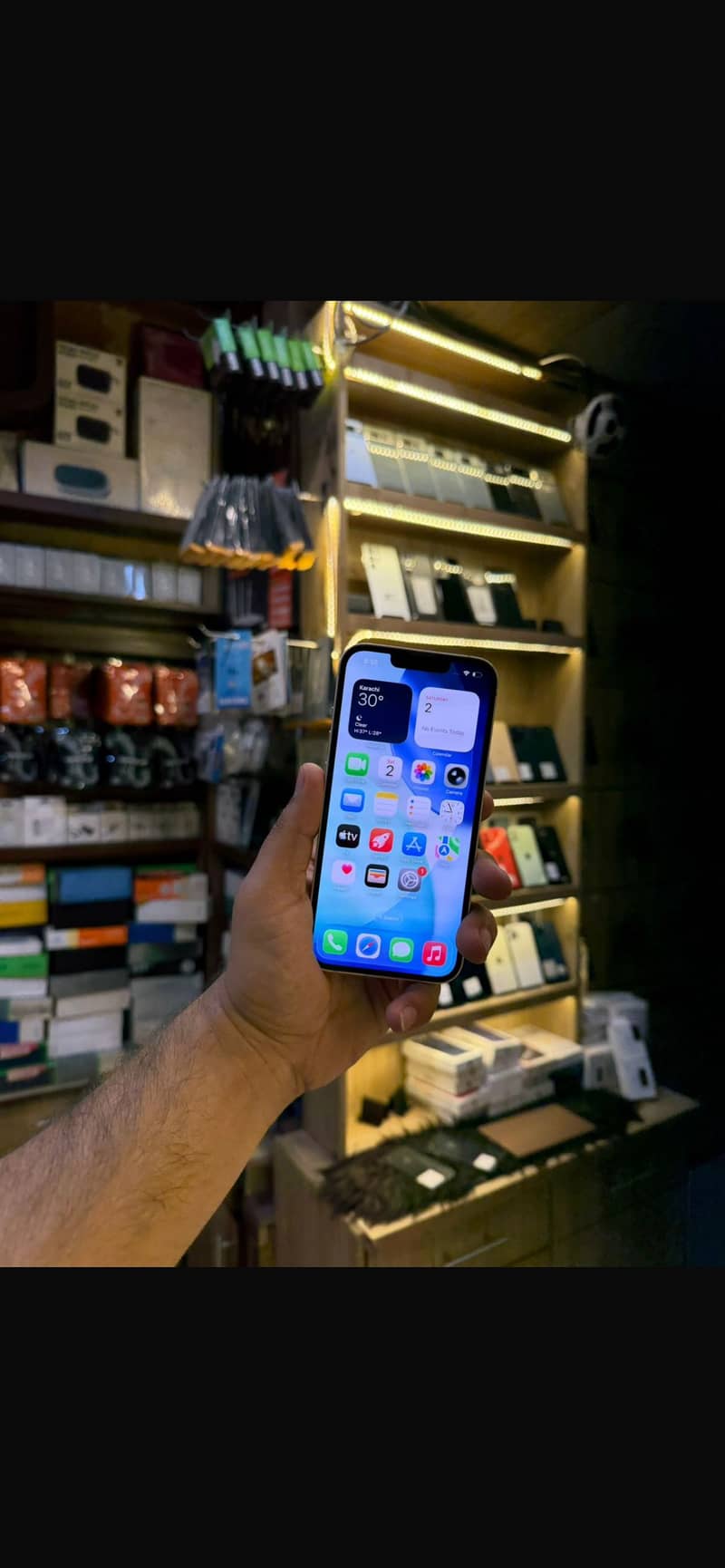 iPhone 13 1