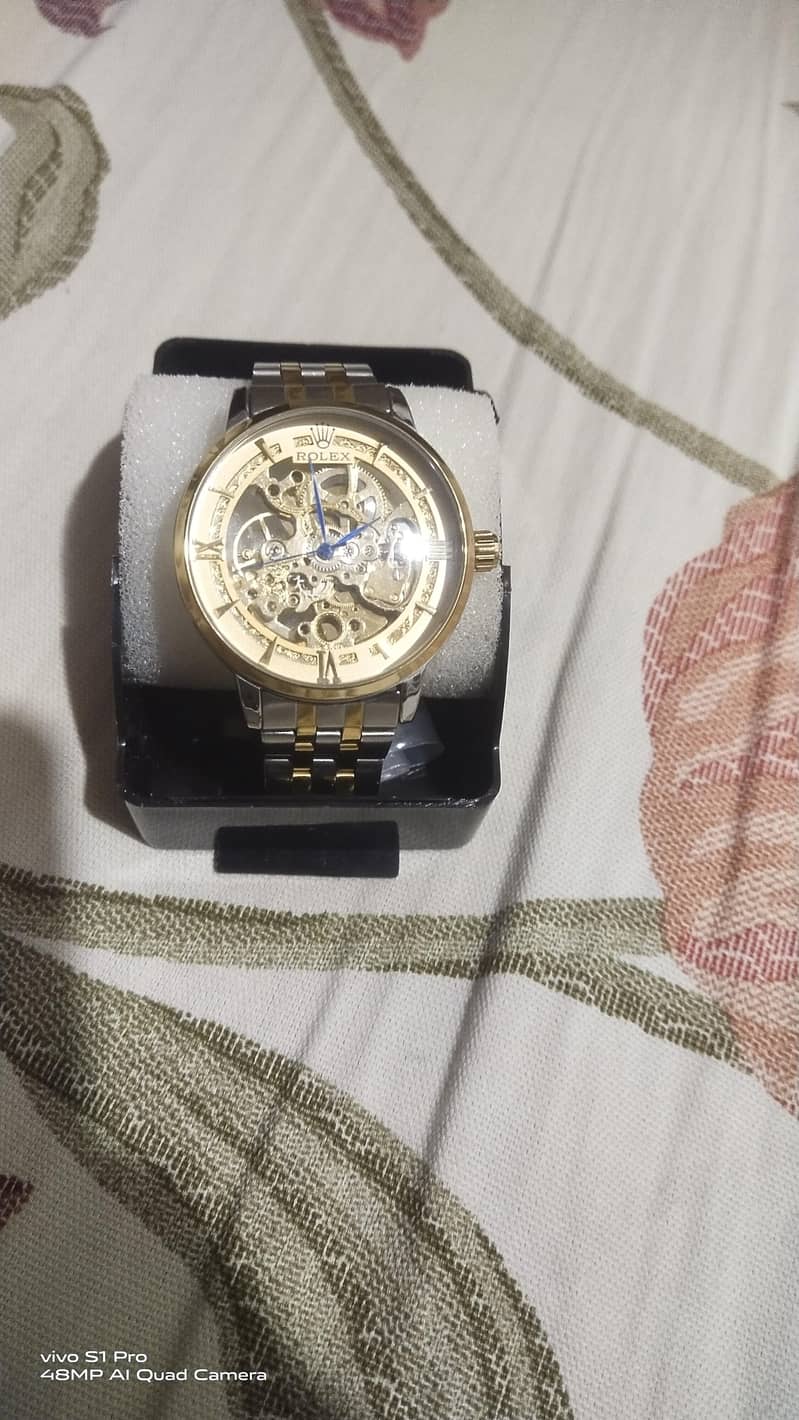 Skeleton dial automatic watch 0