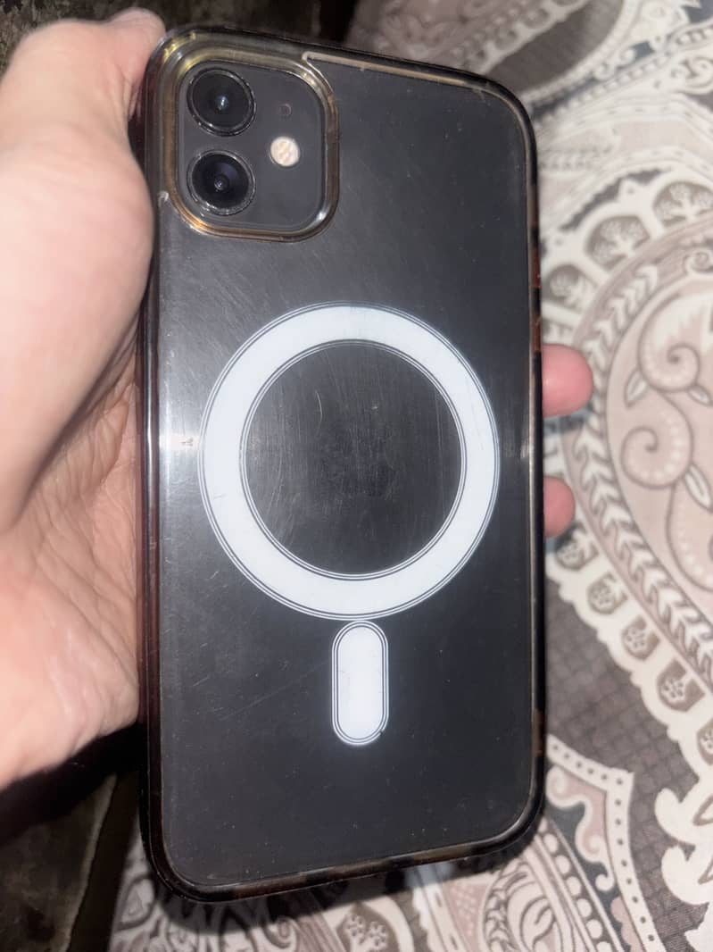 iPhone 11 6