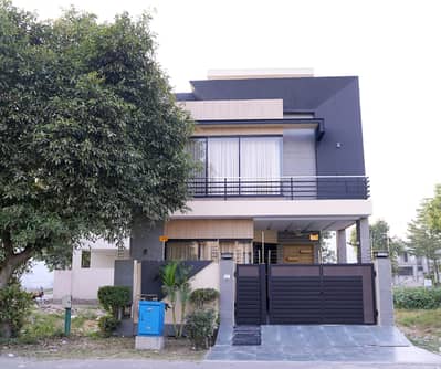 FULLY FURNISHED 5-MARLA BRANDID BUNGALOW IS AVAILABLE FOR SALE IN THE BEST BLOCK OF PHASE 9 TOWN DHA LAHORE.