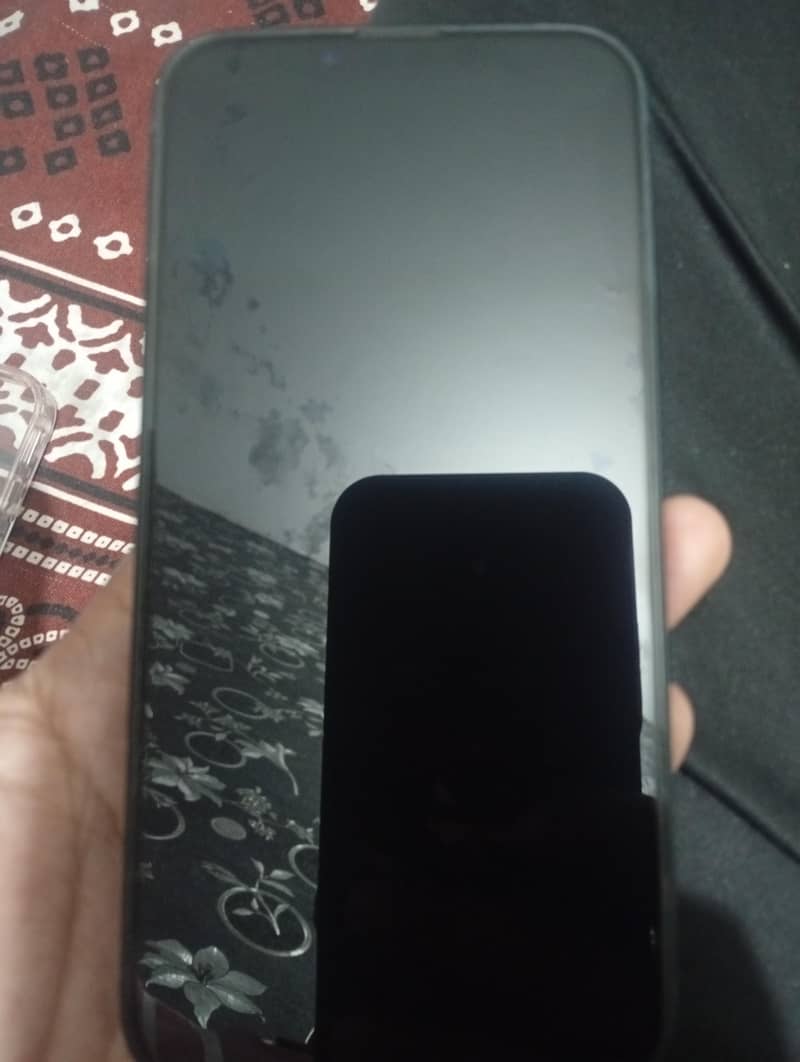 iPhone 13 FU 3