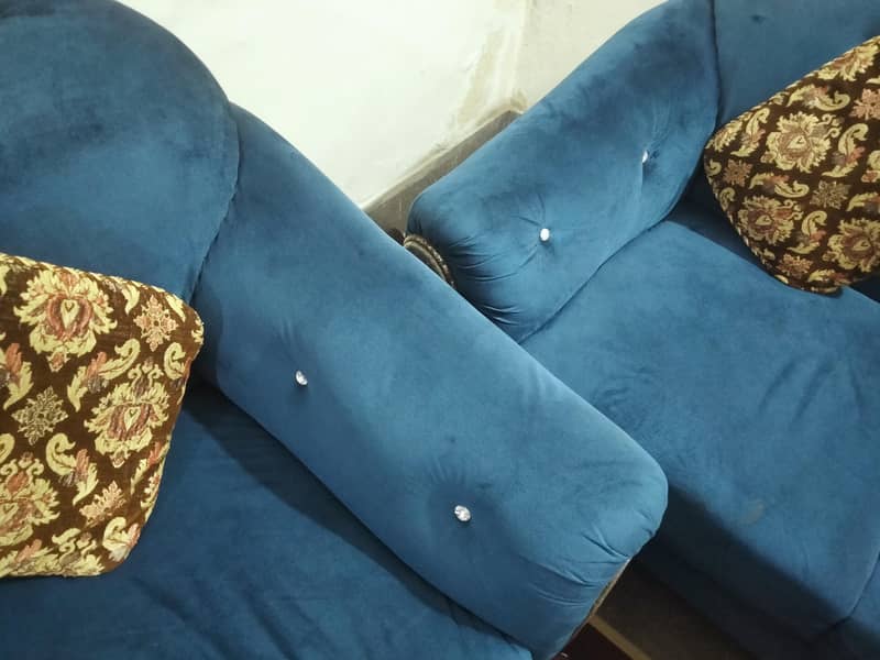 Sofa Set Attractive 2