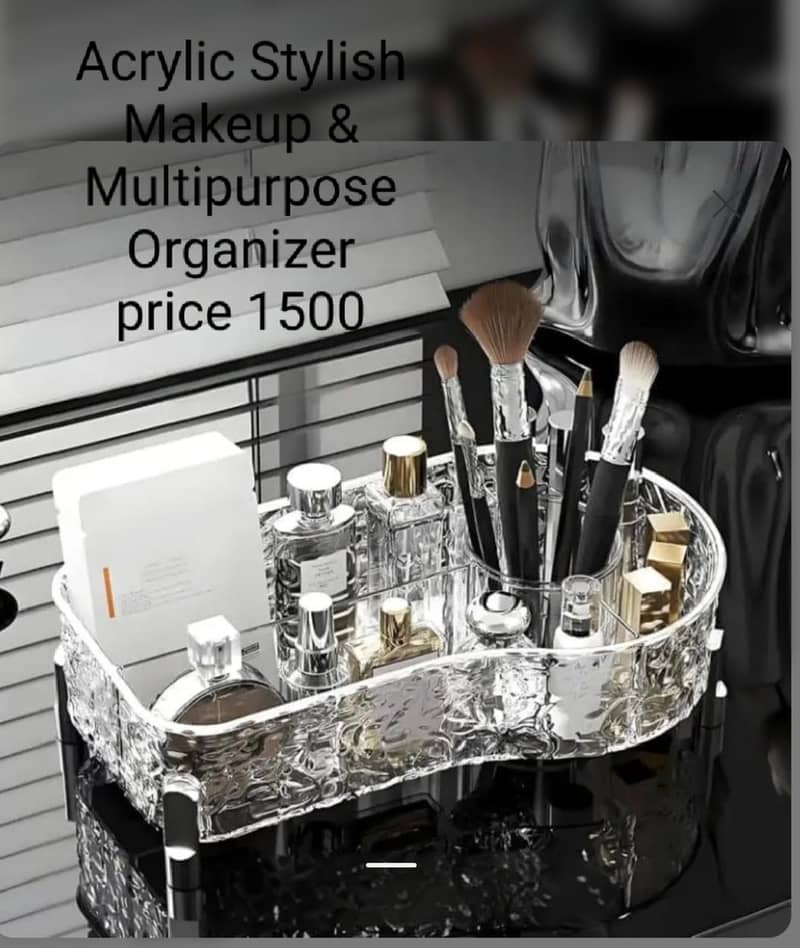 cosmetics holder 0