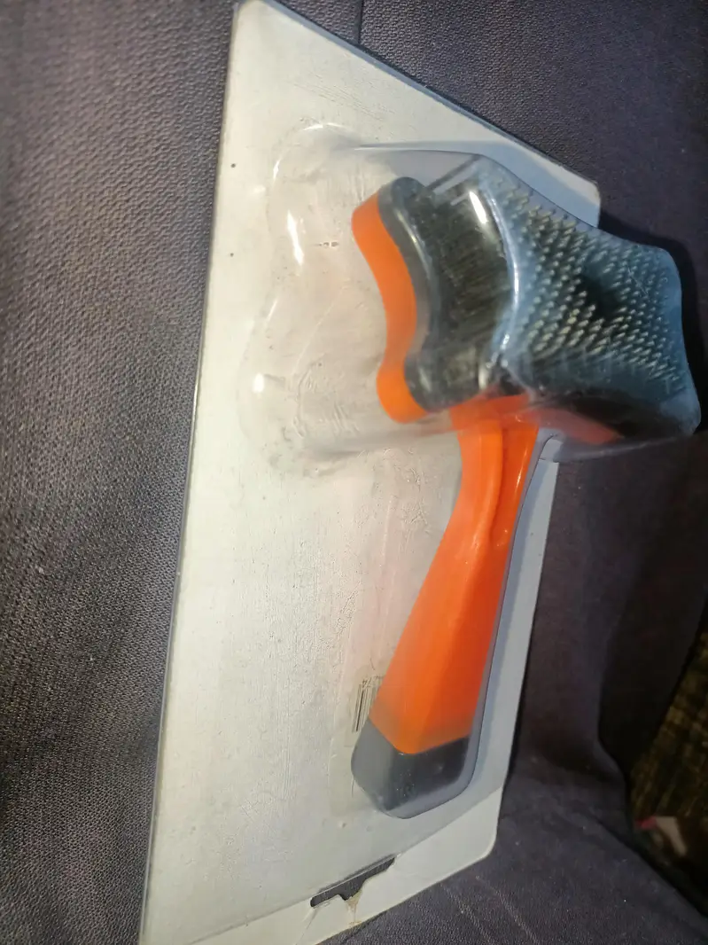 car brush - cat hair remover brush