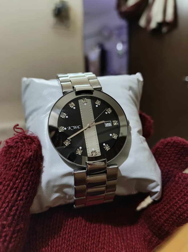 "KWC WATCH " 2