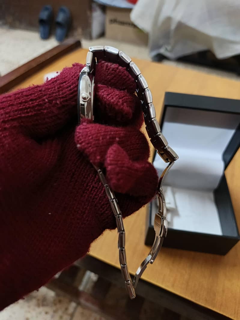 "KWC WATCH " 4