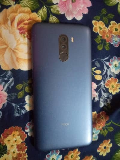Xiomi Poco F1 S (6+128)