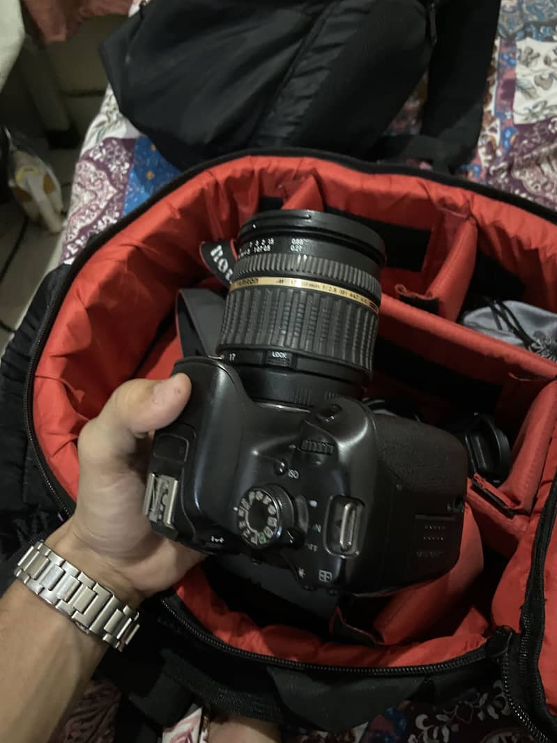 Cannon 700D 4