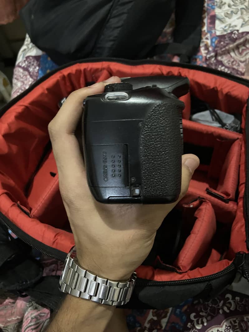 Cannon 700D 5