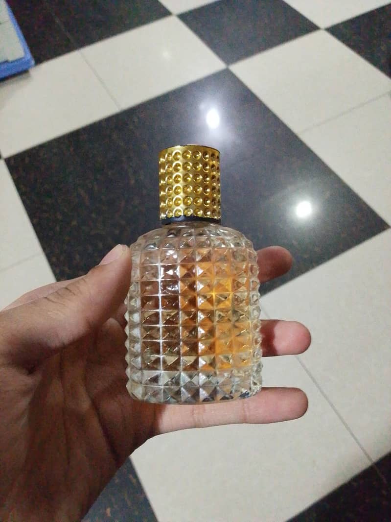 perfume 0