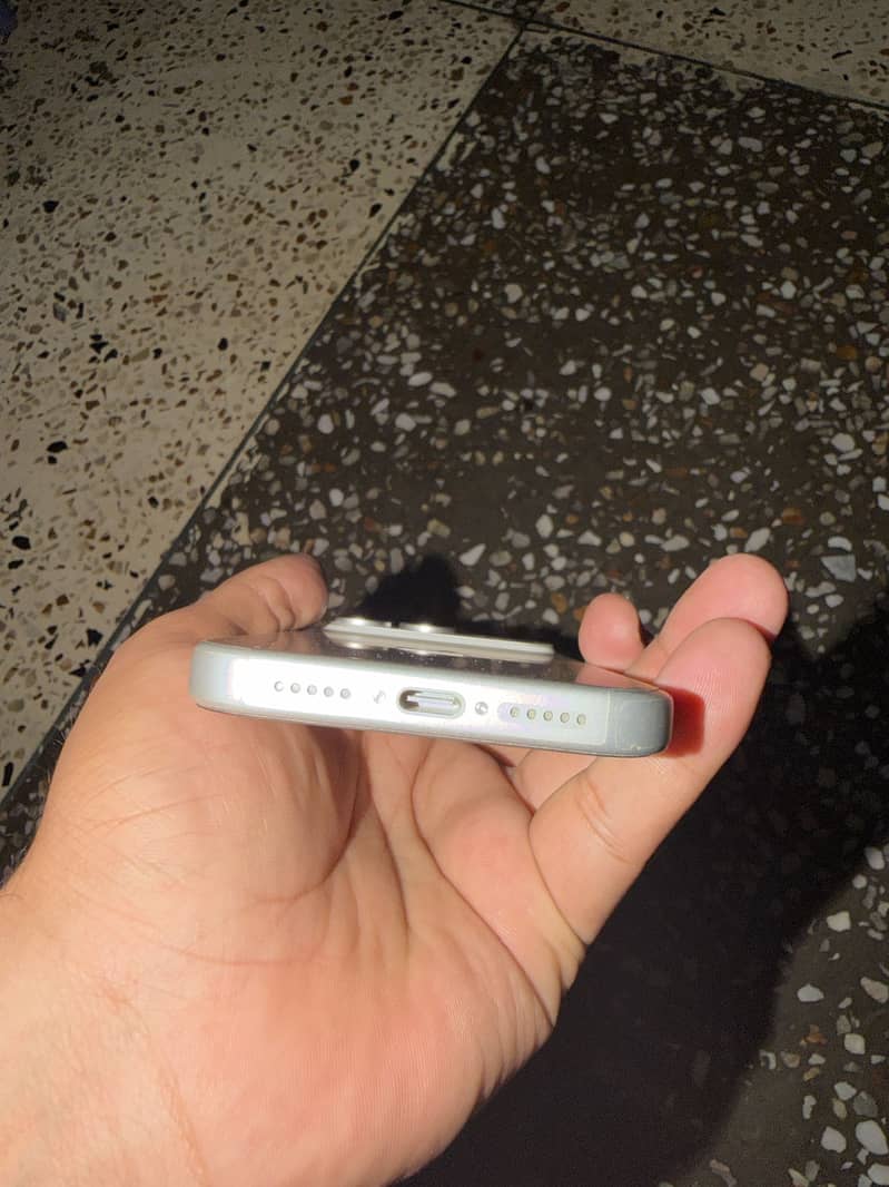 Iphone 17 pro silver 3