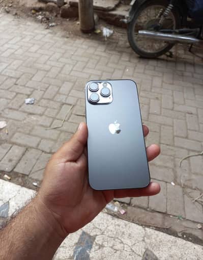 iPhone 13 Pro max 256gb water pack sealed