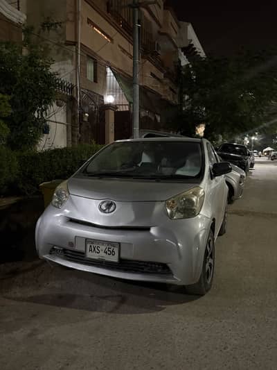 Toyota  IQ 2008