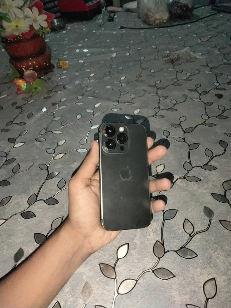 iphone 14 pro 0