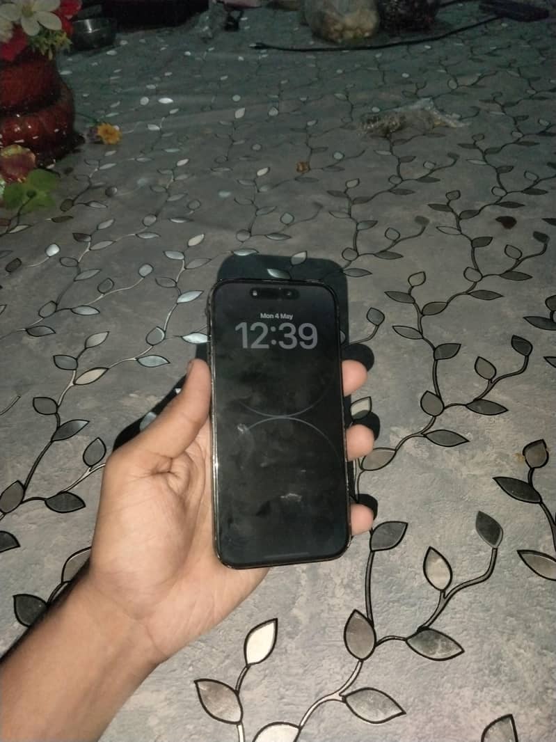 iphone 14 pro 2