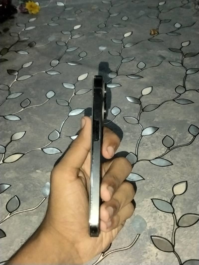 iphone 14 pro 1