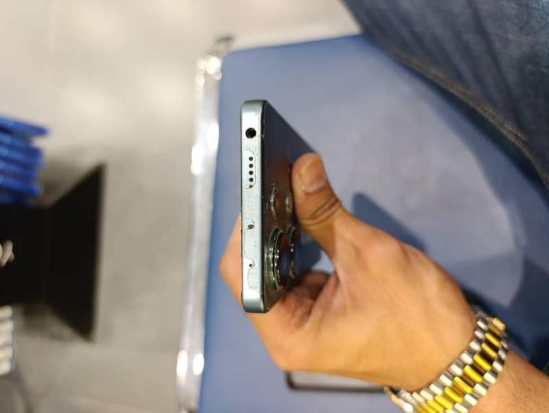 Redmi Note 13 pro 1