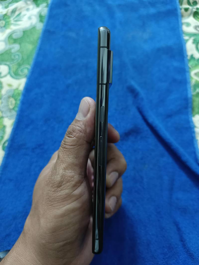 Google Pixel 7 Pro 4