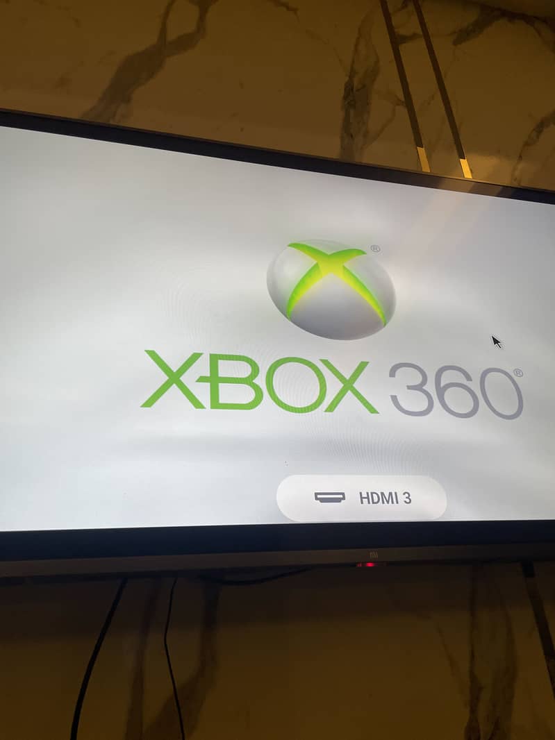 Xbox 360 e with Kinect 1