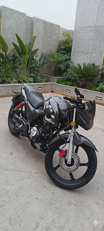  Honda CB 150F Modified – Ninja Streetfighter look