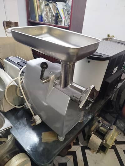 22 number qema machine imported Italy 220 voltage