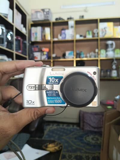 Panasonic Lumix TZ1 Digital Camera