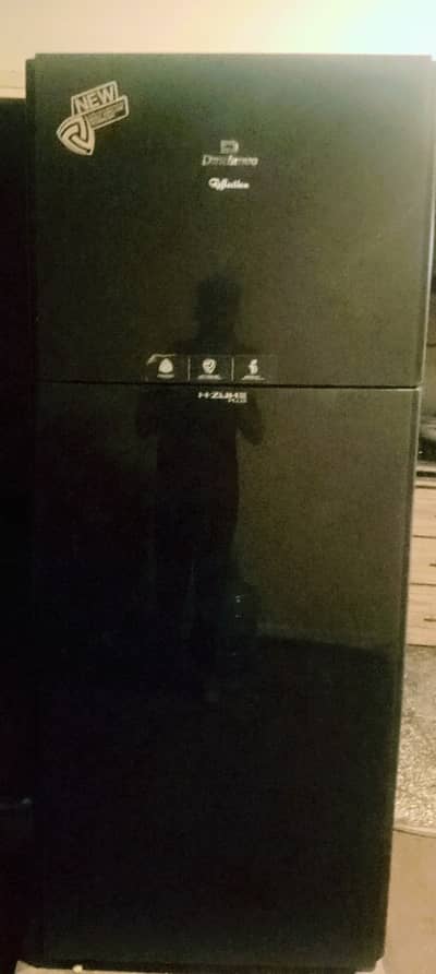 OLD FRIDGE SALE