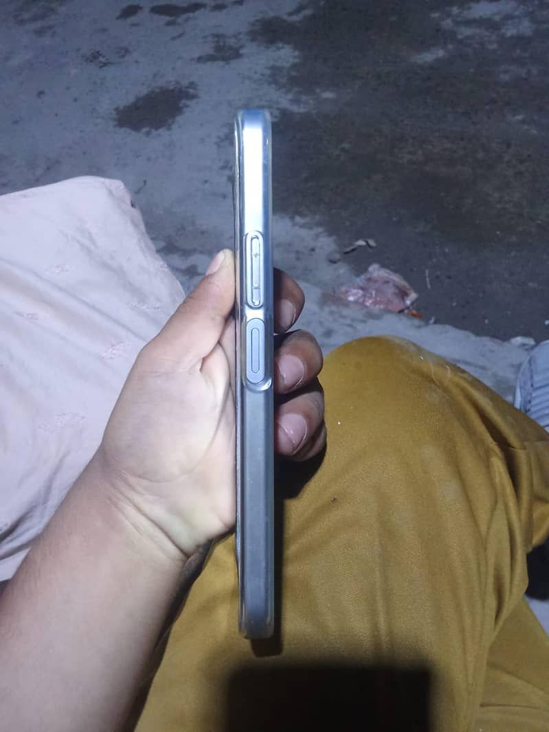 oppo a6s 4