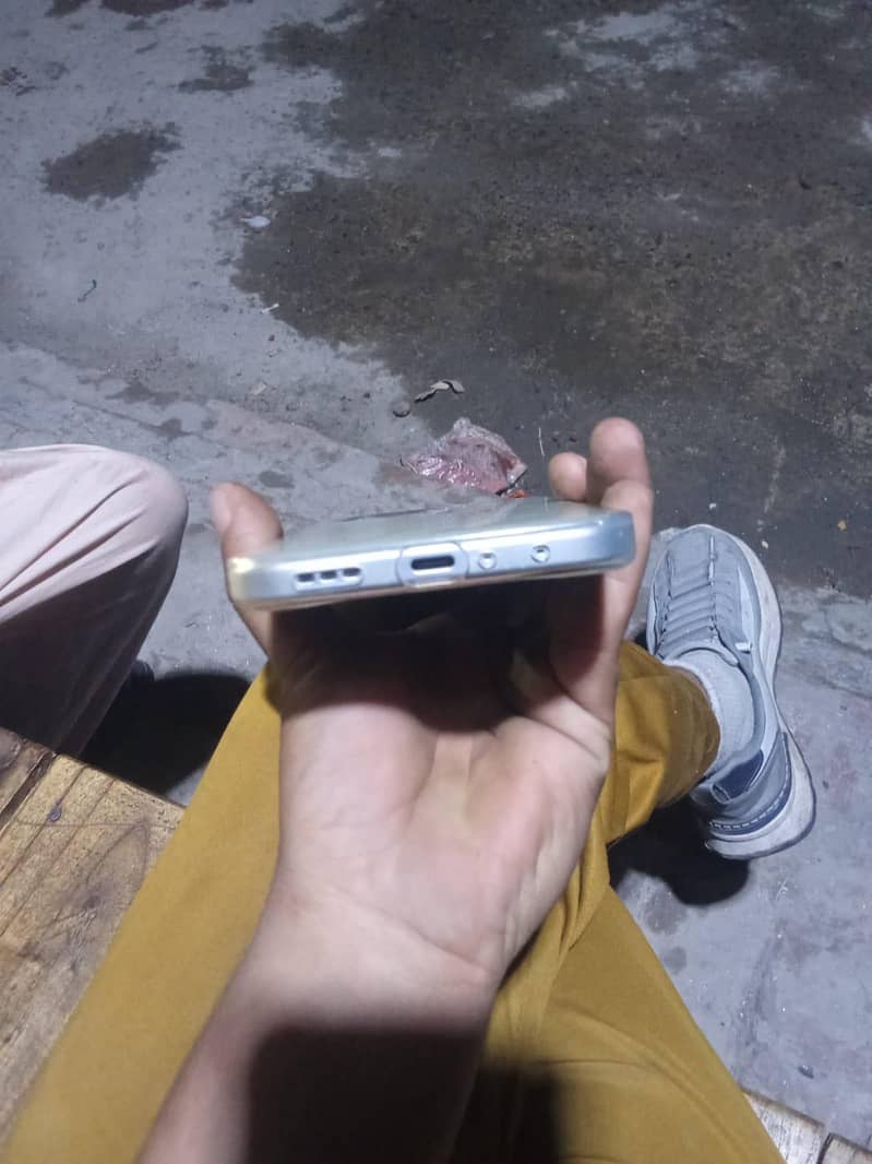 oppo a6s 5