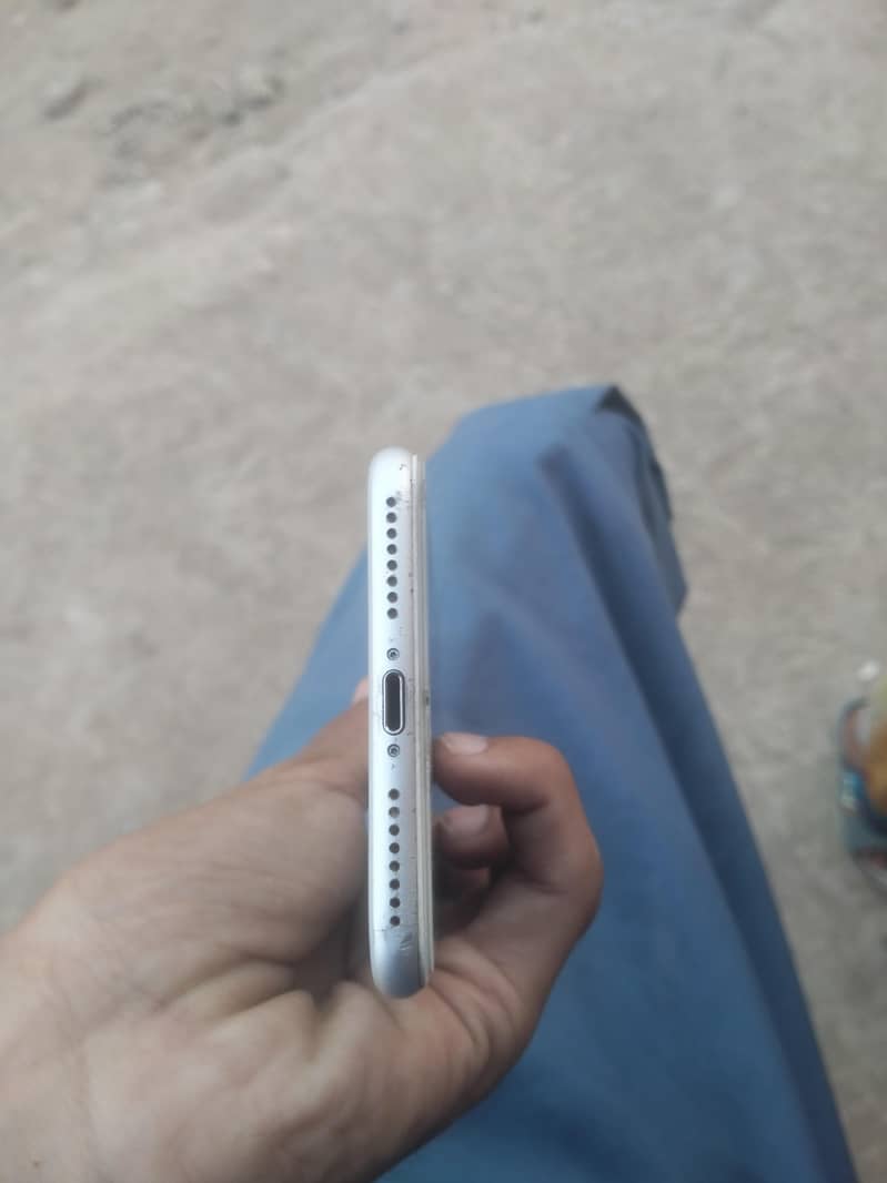 iPhone 7 Plus ( Exchange Possible) 7