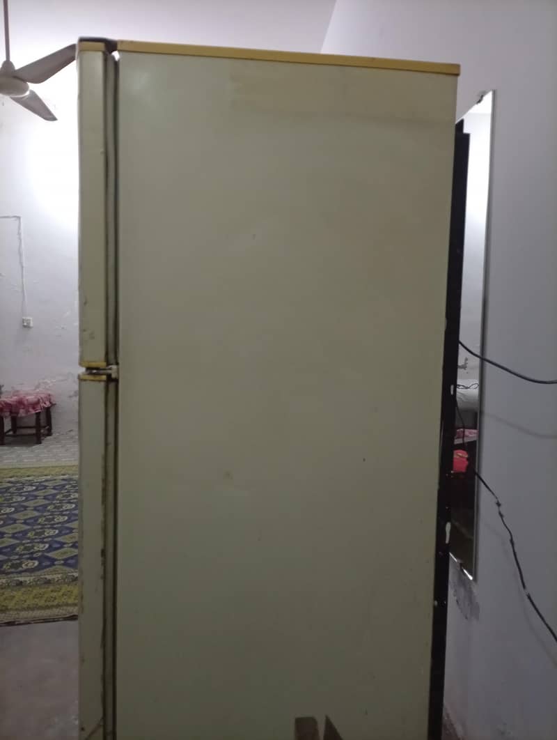 Refrigerator 1