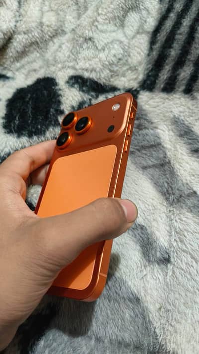 iPhone XR converted 17 pro 10 by 10 condition my num 032 64677615