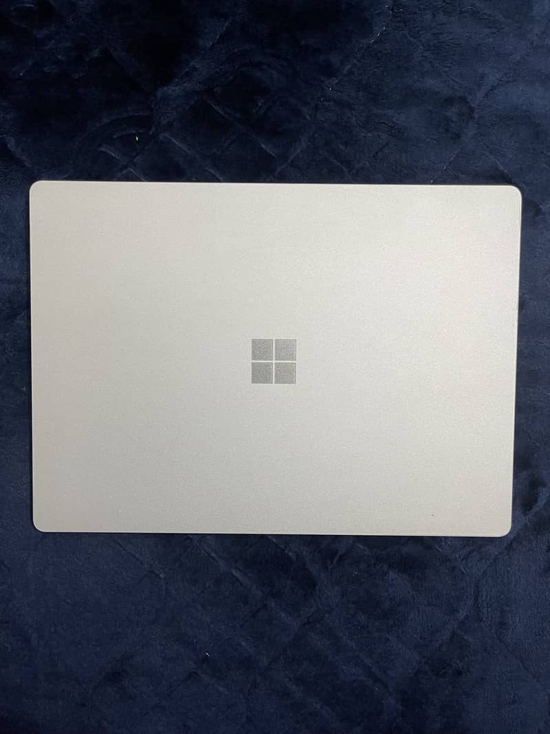 Microsoft Surface Laptop 3 2