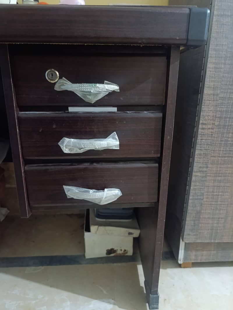 Small table 2