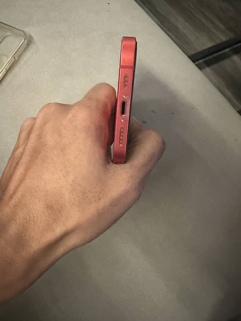 Apple iPhone 12 3