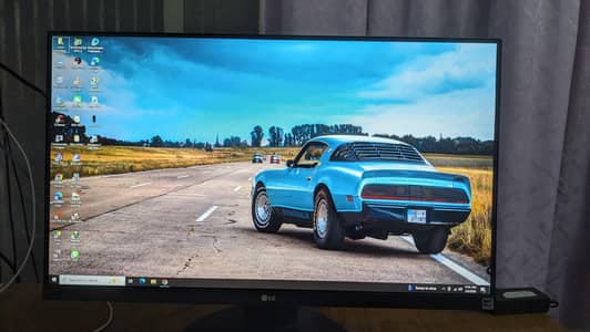 borderless LG 24 inch led and AOC 25 inch 2k led