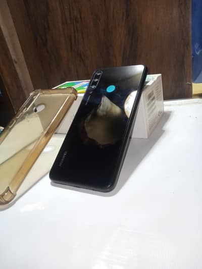 Huawei Y6p RAM 3,GB ROM 64,GB 03148036642 Whatsapp