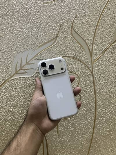 IPHONE 17 PRO JV